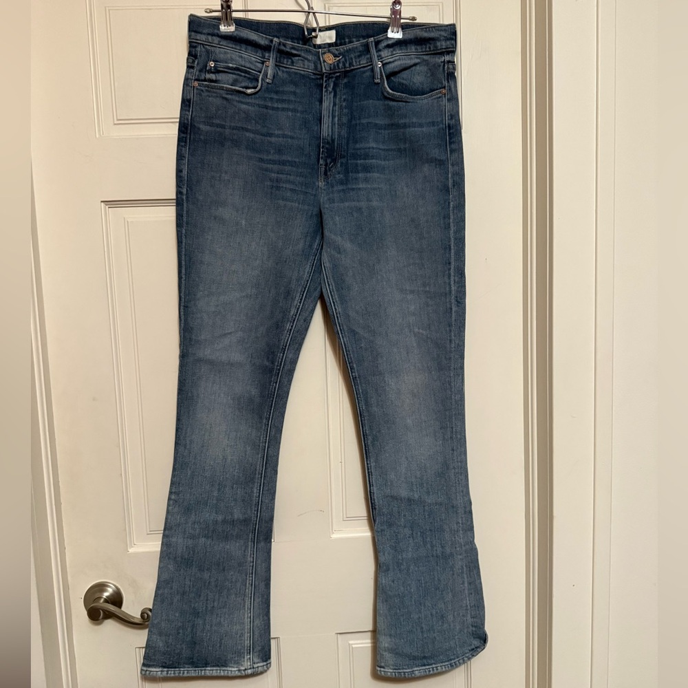 MOTHER Runaway Weekender Jeans in Certain Truth